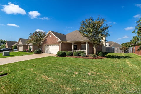 Photo of 9737 Helmsley Circle, Montgomery, AL 36117 (MLS # 590715)