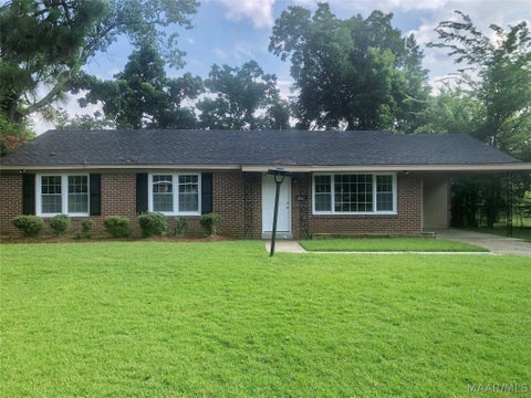Photo of 615 Briarcliff Road, Montgomery, AL 36111 (MLS # 588777)