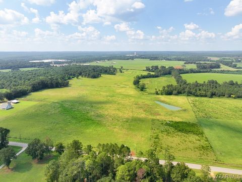 Photo of 22 Honoraville Road, Greenville, AL 36037 (MLS # 580861)