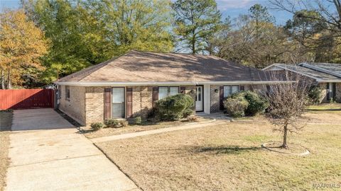 Photo of 1218 Hillman Street, Montgomery, AL 36109 (MLS # 582279)