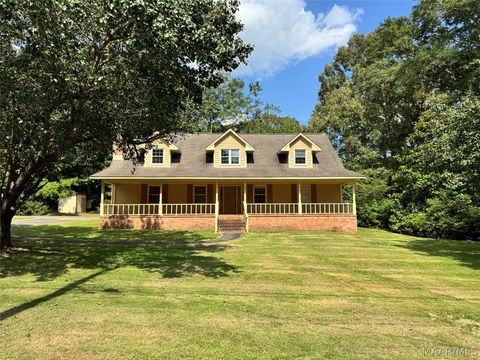 Photo of 408 Golden Drive, Tallassee, AL 36078 (MLS # 588080)