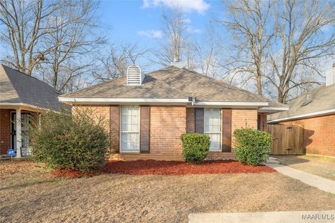 Photo of 3824 Carriage Oaks Drive, Montgomery, AL 36116 (MLS # 582695)