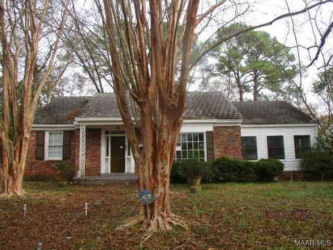 Photo of 3469 WELLINGTON Road, Montgomery, AL 36106 (MLS # 582370)