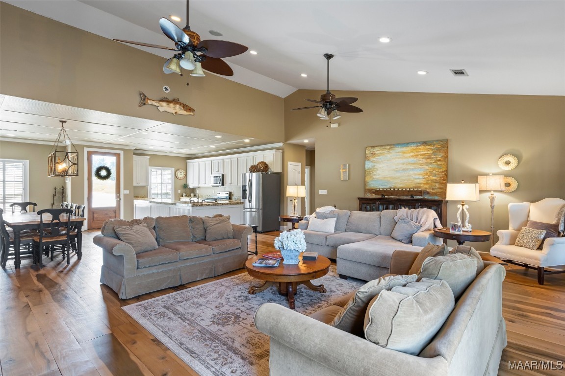 262 Mountain View Way