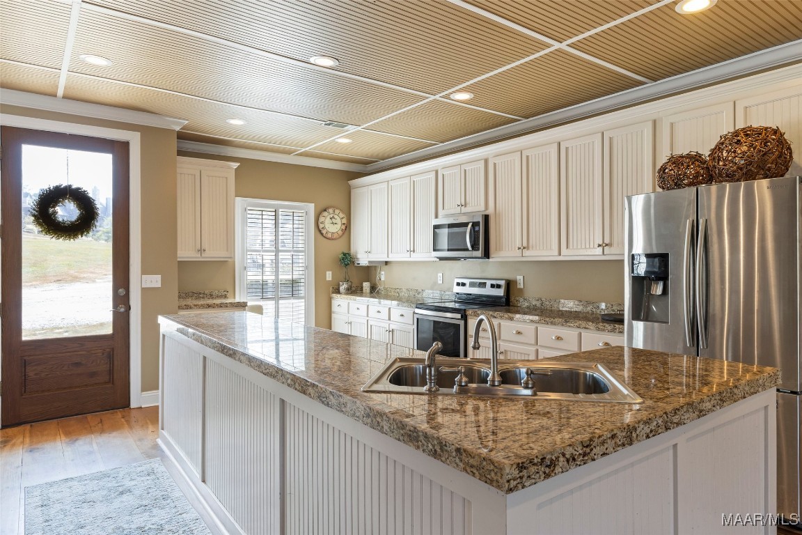 262 Mountain View Way