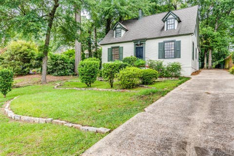 Photo of 2435 E Cloverdale Park, Montgomery, AL 36106 (MLS # 588051)