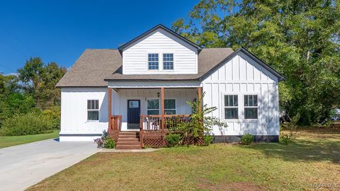 Photo of 2403 31st Street, Valley, AL 36854 (MLS # 581423)