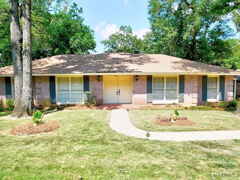 Photo of 3254 Fieldcrest Drive, Montgomery, AL 36106 (MLS # 578798)