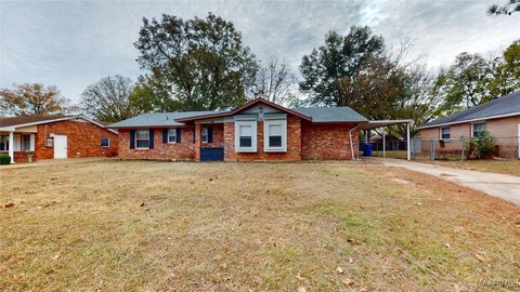 Photo of 112 BETH MANOR Drive, Prattville, AL 36066 (MLS # 582977)