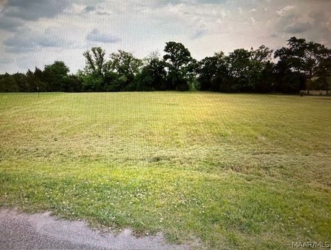 Photo of 900 Kerington Lane, Pike Road, AL 36064 (MLS # 585254)