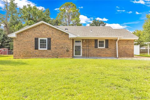 Photo of 210 Teri Lane, Prattville, AL 36066 (MLS # 588734)