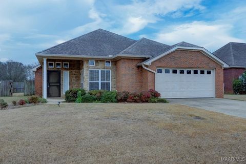 Photo of 40 Brownstone Way, Elmore, AL 36025 (MLS # 582448)