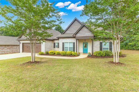 Photo of 203 Mulder Cove Lane, Wetumpka, AL 36093 (MLS # 587811)