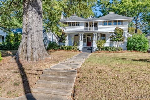 Photo of 951 CLOVERDALE Road, Montgomery, AL 36106 (MLS # 582793)