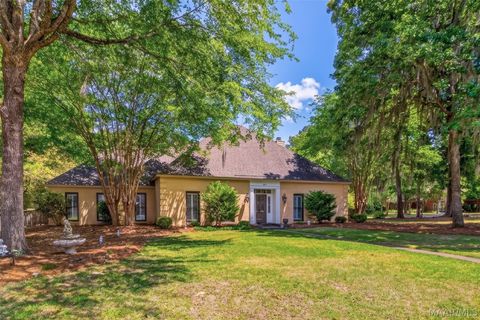 Photo of 8131 Dogwood Lane, Montgomery, AL 36117 (MLS # 586165)