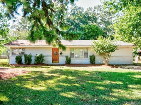 Photo of 1007 High Point Drive, Montgomery, AL 36109 (MLS # 591212)