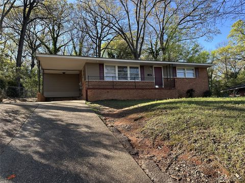 Photo of 3332 WILLOW LANE Drive, Montgomery, AL 36109 (MLS # 584080)