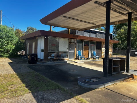 Photo of 4455 NORMAN BRIDGE Road, Montgomery, AL 36116 (MLS # 591108)