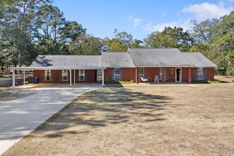 Photo of 180 Harden Street, Eclectic, AL 36024 (MLS # 581085)