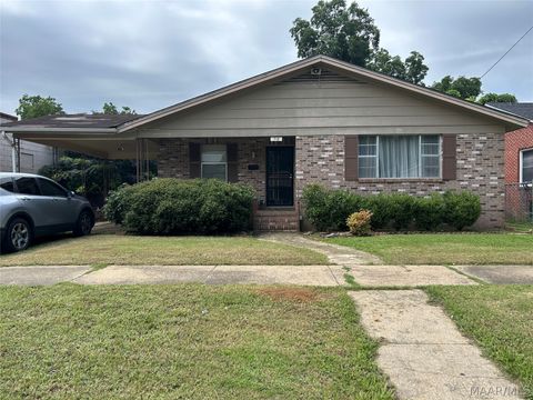 Photo of 718 First Avenue, Selma, AL 36701 (MLS # 588006)