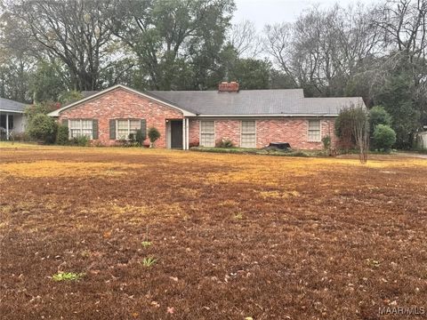 Photo of 2652 FAIRMONT Road, Montgomery, AL 36111 (MLS # 581979)