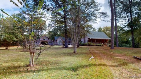 Photo of 171 Mossy Oak Road, Greenville, AL 36037 (MLS # 580505)