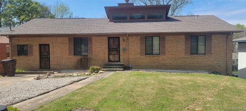 Photo of 1105 Chambliss Street, Tuskegee, AL 36083 (MLS # 585210)