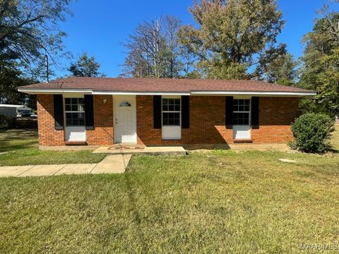 Photo of 728 Bell Circle, Georgiana, AL 36033 (MLS # 580849)