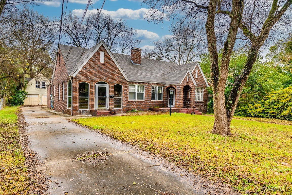 Photo 1 of 32 — 3355 Lexington Road, Montgomery, AL 36106