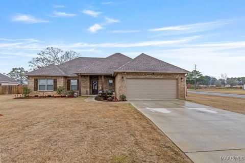 Photo of 18 Liberty Bell Drive, Eclectic, AL 36024 (MLS # 582101)