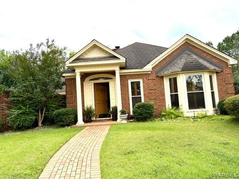 Photo of 1524 Charleton Drive, Montgomery, AL 36106 (MLS # 588462)