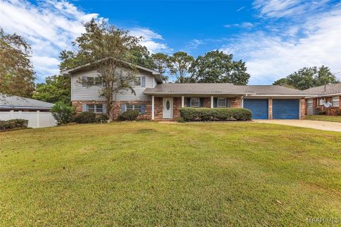 Photo of 1261 Plum Street, Prattville, AL 36066 (MLS # 580351)