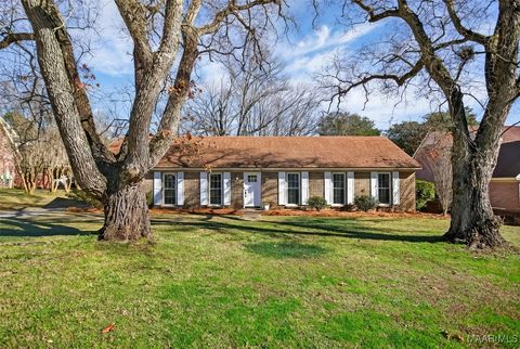 Photo of 1923 Vaughn Lane, Montgomery, AL 36106 (MLS # 583040)