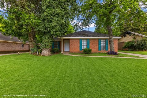 Photo of 524 FOREST PARK Drive, Montgomery, AL 36109 (MLS # 587064)