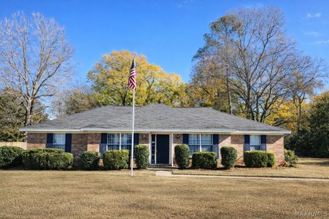 Photo of 4041 Meredith Drive, Montgomery, AL 36109 (MLS # 584086)