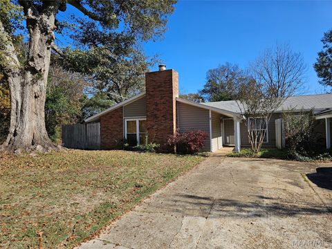 Photo of 7 Crestwood Court, Millbrook, AL 36054 (MLS # 585742)
