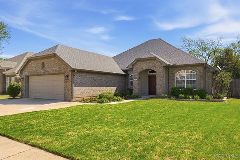 Photo of 512 Stoneybrooke Way, Montgomery, AL 36117 (MLS # 585533)