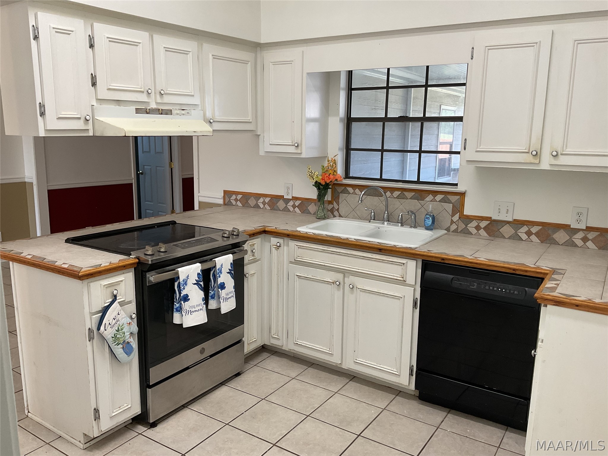 1709 N Oakview Court - Photo 4