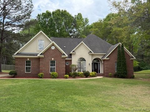 Photo of 823 MERRY LAKE Drive, Pike Road, AL 36064 (MLS # 585225)