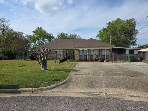 Photo of 4507 W LISA Court, Montgomery, AL 36106 (MLS # 585143)