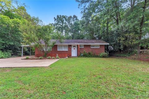 Photo of 717 Perry Hill Road, Montgomery, AL 36109 (MLS # 579612)
