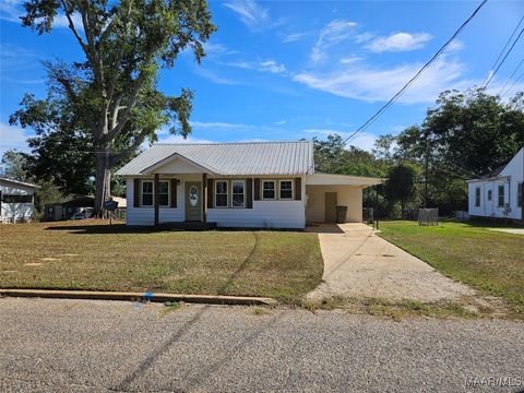 Photo of 319 Bell Street, Greenville, AL 36037 (MLS # 580523)