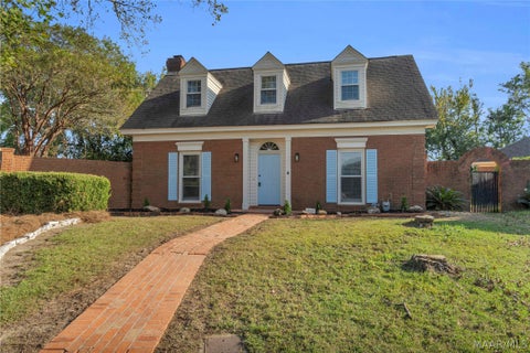 Photo of 1525 Charleton Drive, Montgomery, AL 36106 (MLS # 590622)