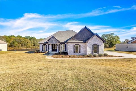 Photo of 48 Century Court, Wetumpka, AL 36092 (MLS # 582138)