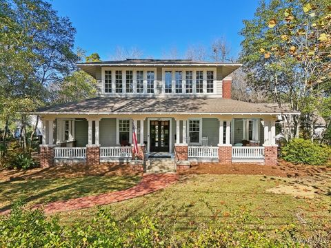 Photo of 1311 Woodward Avenue, Montgomery, AL 36106 (MLS # 581403)