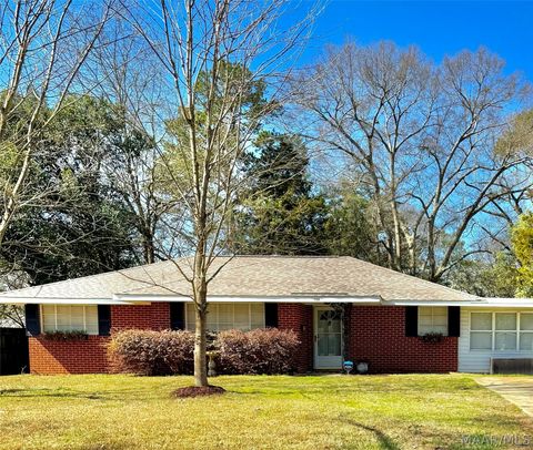 Photo of 3533 Princess Ann Court, Montgomery, AL 36109 (MLS # 584144)