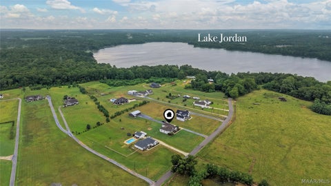 Photo of 125 Womble Lane, Deatsville, AL 36022 (MLS # 589678)