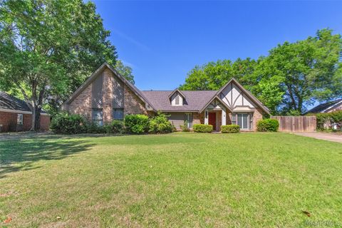 Photo of 1846 Wentworth Drive, Montgomery, AL 36106 (MLS # 586121)