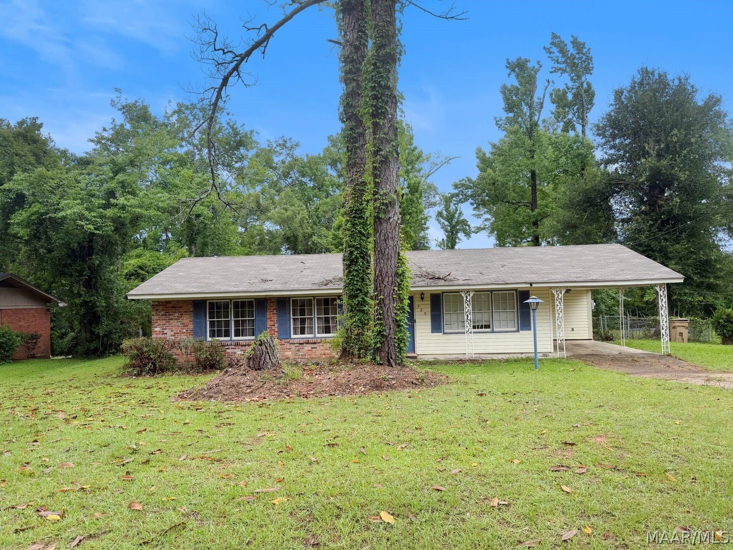 Photo 1 of 25 — 529 Dixie Drive, Selma, AL 36701