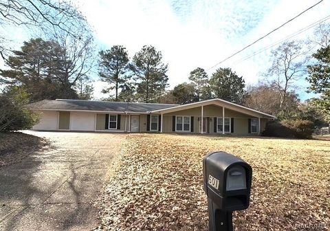 Photo of 601 N Perry Street, Greenville, AL 36037 (MLS # 585255)